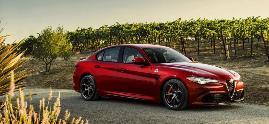 Alfa Romeo Giulia: la tecnologia di ausilio alla guida ed i sistemi di sicurezza