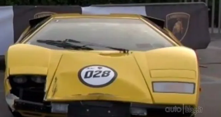 Incidente Lamborghini Countach al Grande Giro Lamborghini