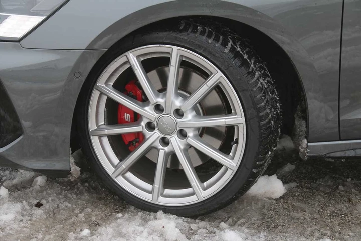 Hankook Winter i*cept evo3: massime prestazioni in inverno