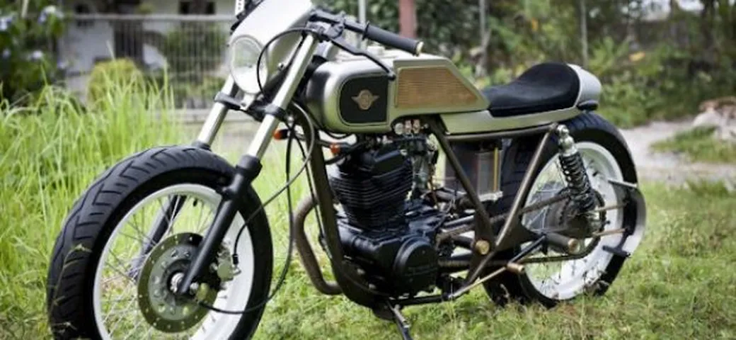 Kawasaki KZ200 “12th Attempt” by Darizt Design