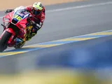 Grave incidente per Joan Mir al GP di Francia MotoGP, fratture e forti dolori