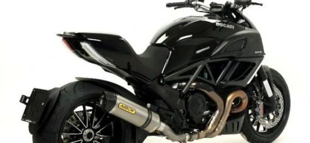 Terminali Arrow per Ducati Diavel