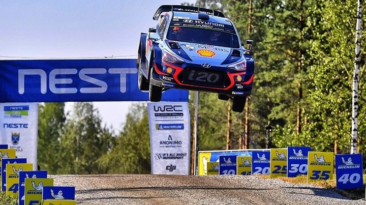 Rally di Finlandia 2018: salto record per Neuville [Video]