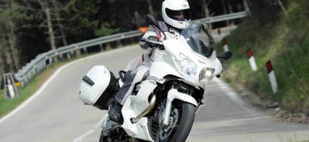 Moto Guzzi Norge 8V 2011: il test di Motoblog