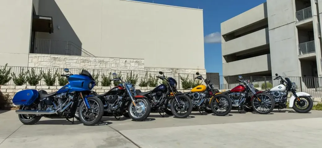 Harley-Davidson stravolge le Softail: sei nuovi modelli per dominare la strada