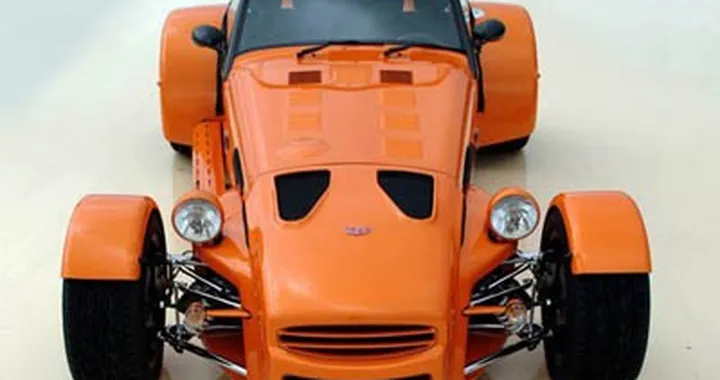 Donkervoort D8 270 RS recordissimo al Nurburgring
