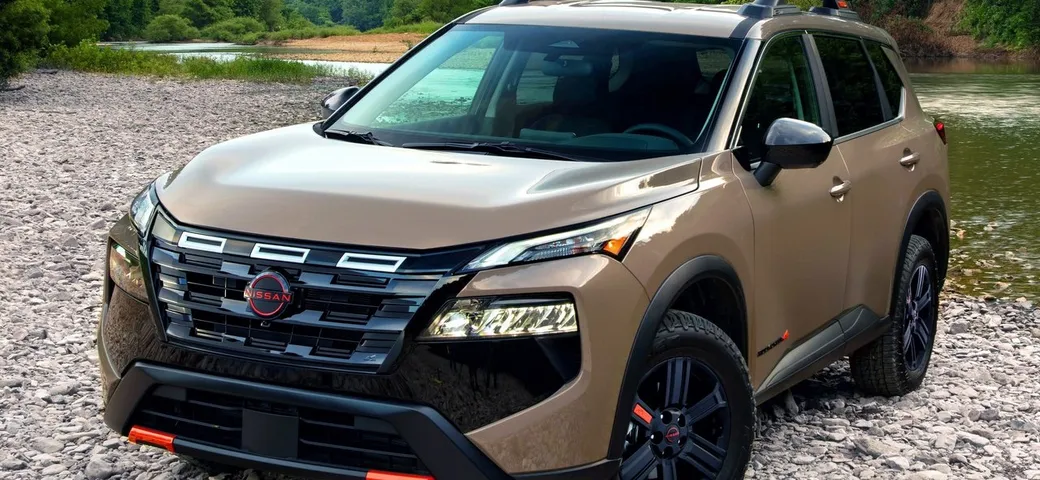 Nissan Rogue 2025: la nuova edizione Rock Creek ha la guida senza mani