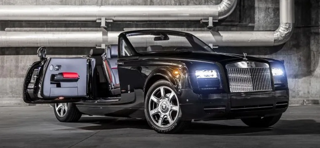 Rolls-Royce Phantom Drophead Coupé Nighthawk