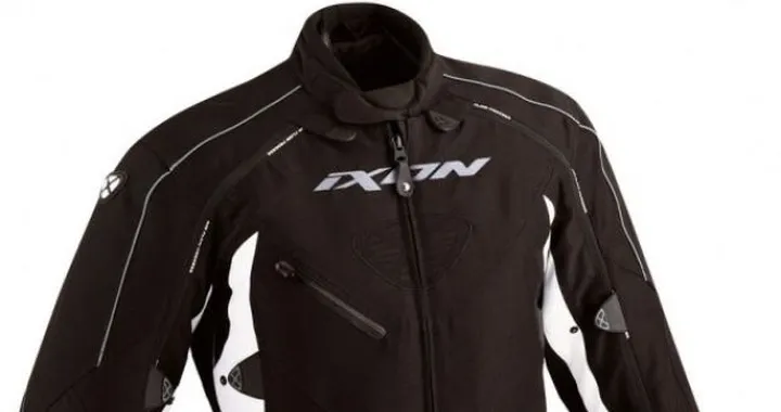 Abbigliamento: la giacca “Transformer” di Ixon per tutte le stagioni