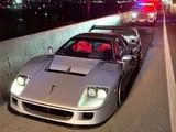 Camion dilania Ferrari F40 LM, i danni sono incalcolabili