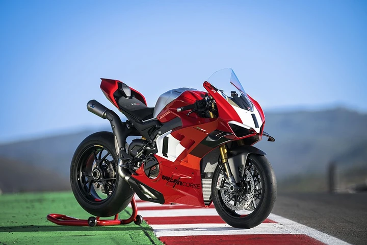 Ducati svela la nuova Panigale V4 R