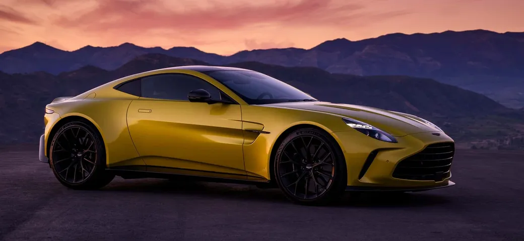 Aston Martin Vantage 2024: motore V8 da 665 cavalli per la versione aggiornata [VIDEO]