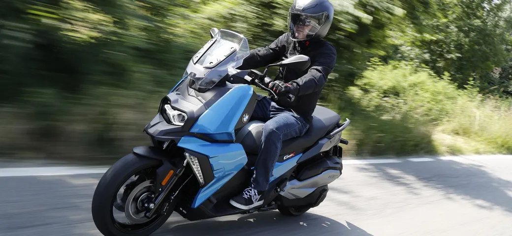 BMW C 400 X 2018: primo contatto