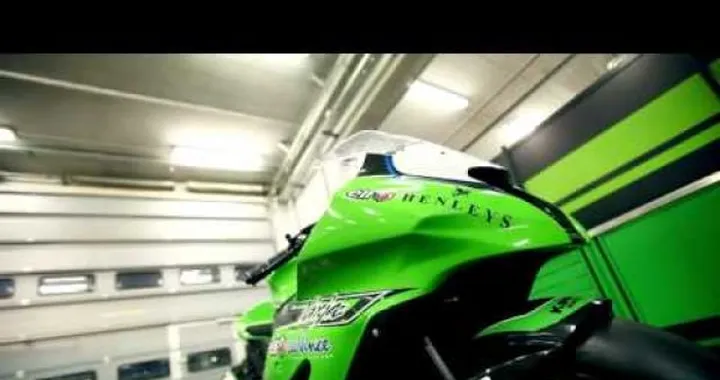 Kawasaki Ninja ZX-10R 2011 World Superbike Race Machine