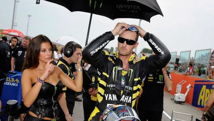 Yamaha Tech3: Dovizioso, Laverty o Bautista per sostituire Colin Edwards