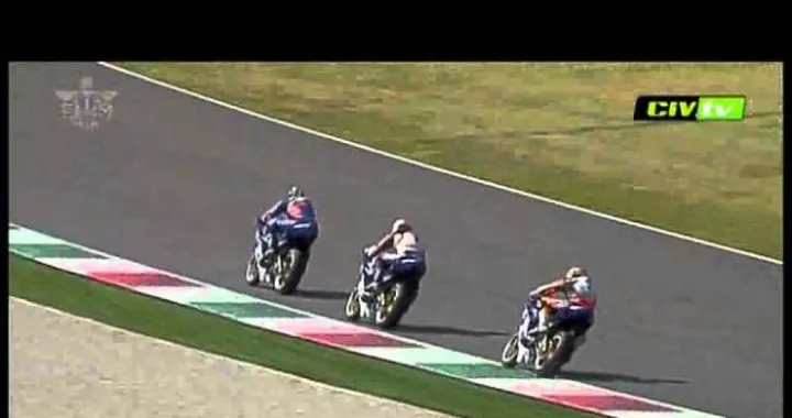 Yamaha R Series Cup 2011: vittorie per Ugo Laudati (R1) e Yuri Menchetti (R6)