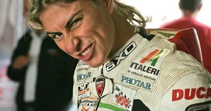 Paola Cazzola vince il Campionato Italiano Motocicliste
