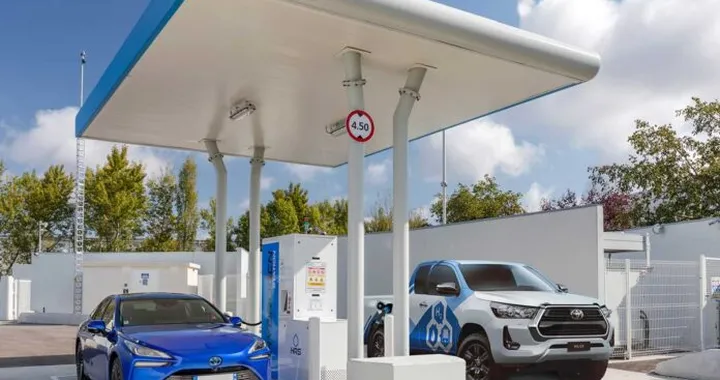 Toyota e l'idrogeno, pronta una tecnologia che riduce i tempi del rifornimento