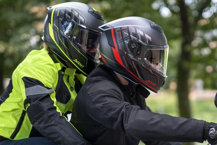 CGMitalia punta alla Spagna con la collezione 2025 di caschi moto