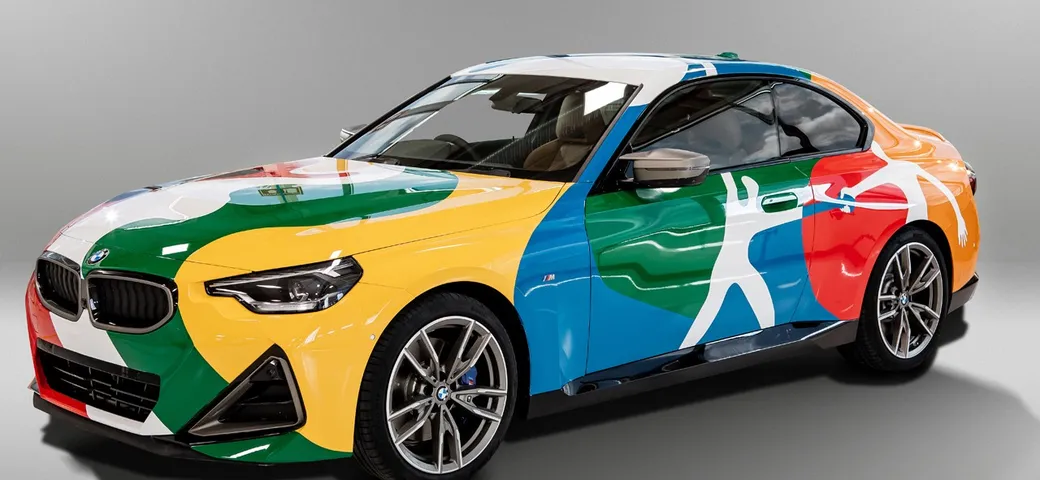 La BMW Serie 2 diventa una Art Car in Messico