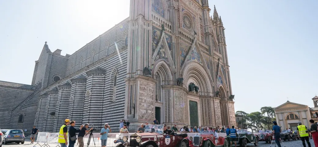 1000 Miglia 2025: emozioni tra Roma e Arezzo nella terza tappa