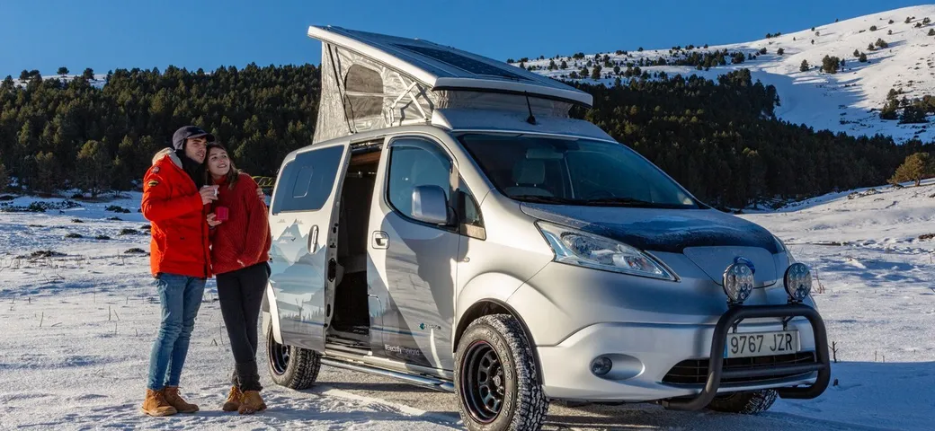 Nissan e-NV200 Winter Camper: veicolo elettrico per l'avventura