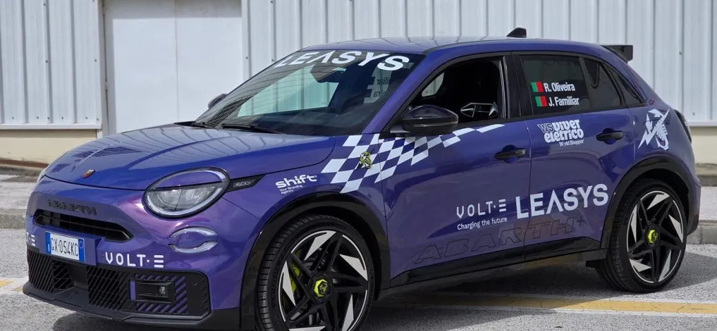 Abarth 600e trova una platea pronta a esaltarla