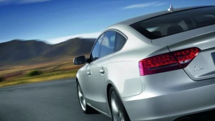 Audi A5 Sportback: dalle prove su strada emergono lacune dinamiche