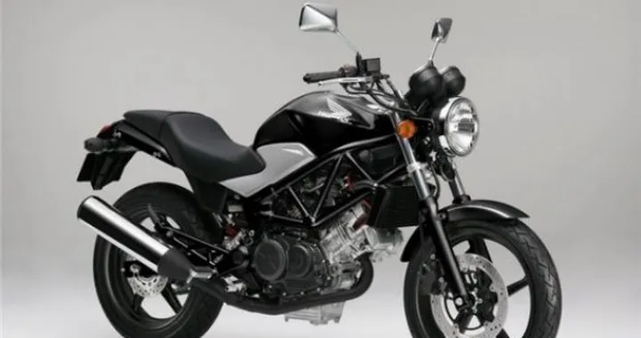 Honda VTR250 2011: una bicilindrica facile facile