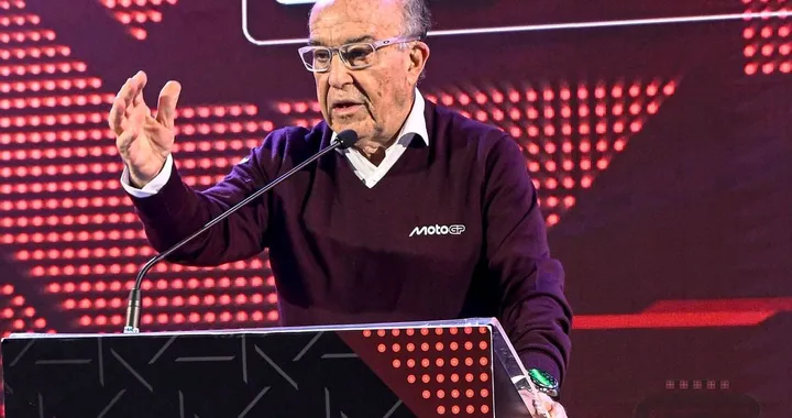 Caso Martin-Aprilia, Dorna interviene: solo piloti ‘liberi’ al via