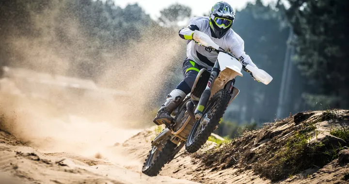 Husqvarna gamma Motocross 2017 [Foto e Video]