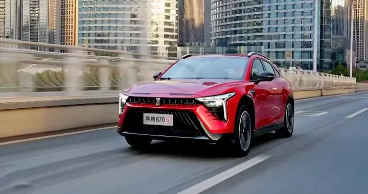 Nuovo Bestune B70S, il SUV cinese sfida Cupra Formentor con 265 CV