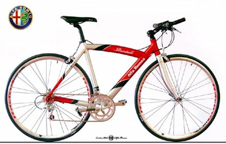 Stradale e Cross: le biciclette di Alfa Romeo
