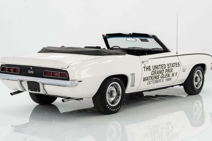 Chevrolet Camaro: 5 rari modelli storici in vendita