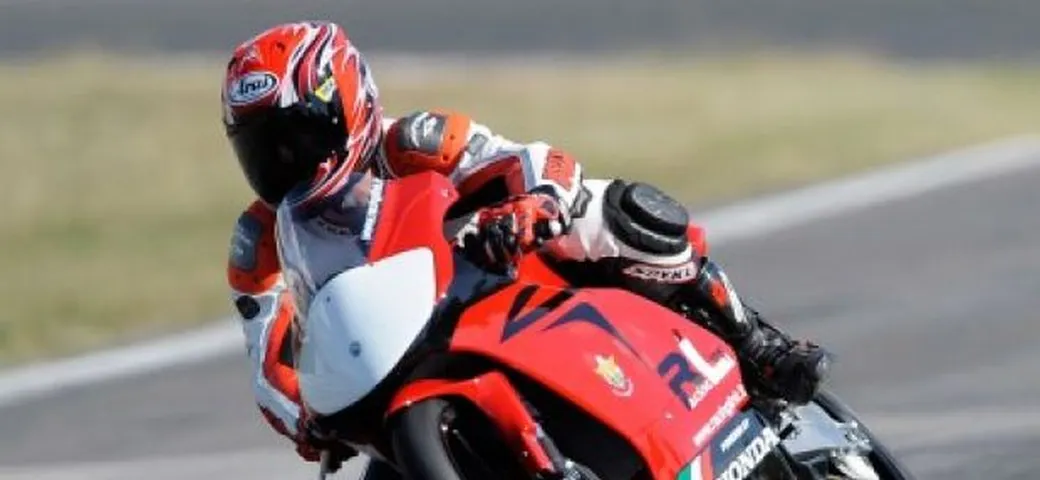Vallelunga: tutti in sella alla Moriwaki MD 250 H