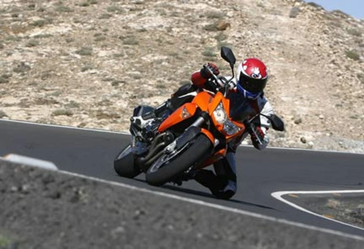 Presentata la Kawasaki Z1000