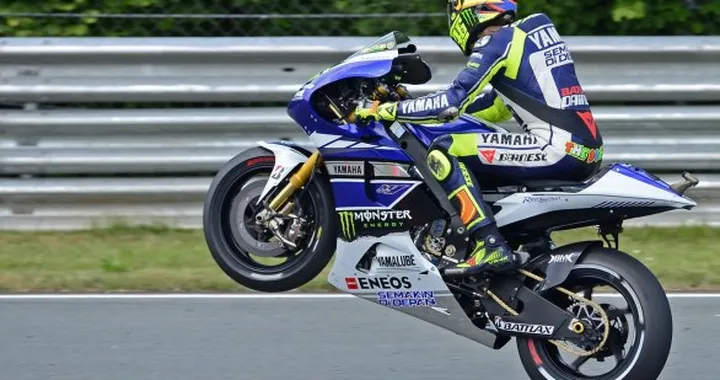 MotoGP Sachsenring: Rossi conquista la prima fila dopo quasi 3 anni