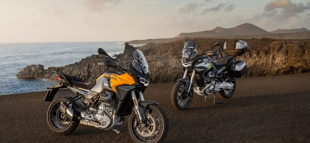 Moto Guzzi Stelvio 2024: debutta in anteprima la nuova adventure tourer [FOTO]