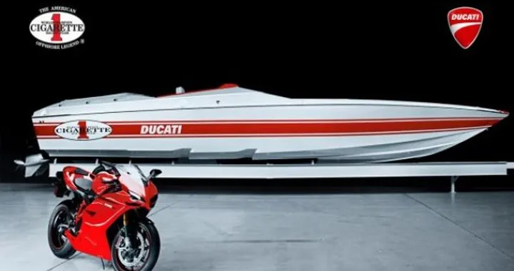 Ducati e Cigarette presentano l’esclusivo motoscafo 42X Ducati Edition
