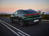 Porsche non si arrende e prepara un SUV con motore termico entro il 2030