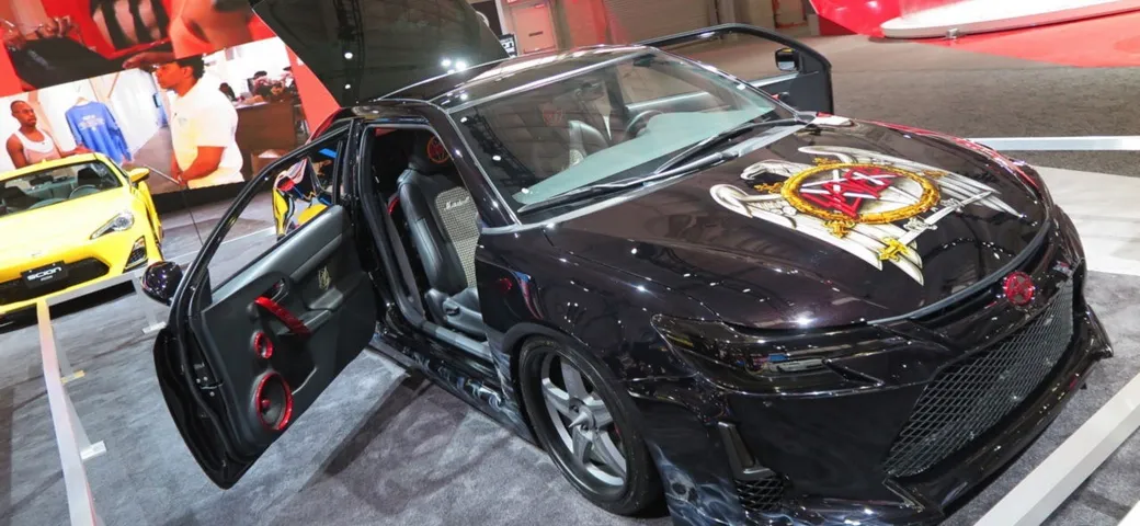 Lo stand Scion al Salone di New York 2015 Live