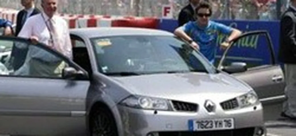 La... Renault di Alonso in vendita su eBay