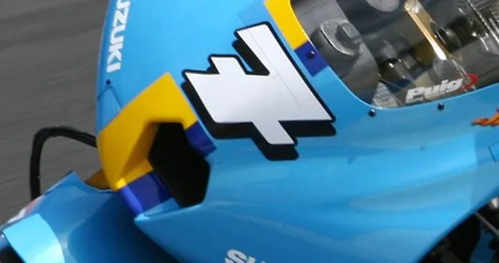 Suzuki GSV-R in anteprima via Web