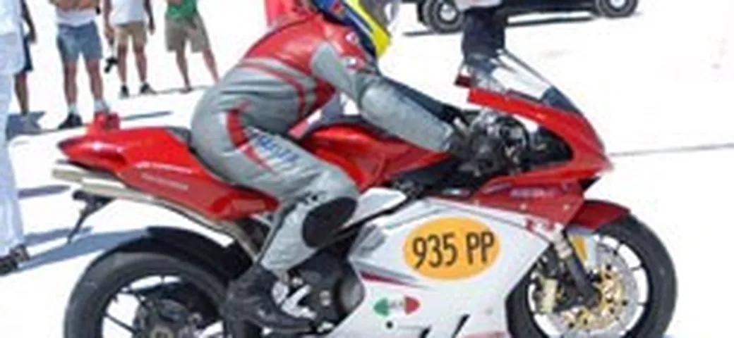 MV Agusta da record a Bonneville Land