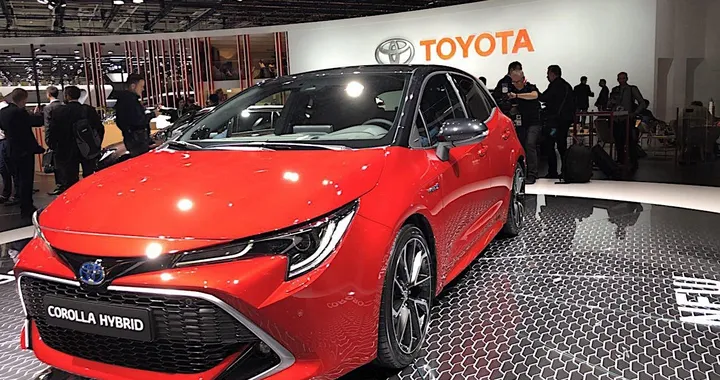 Toyota Corolla al Salone di Parigi 2018 [Video]