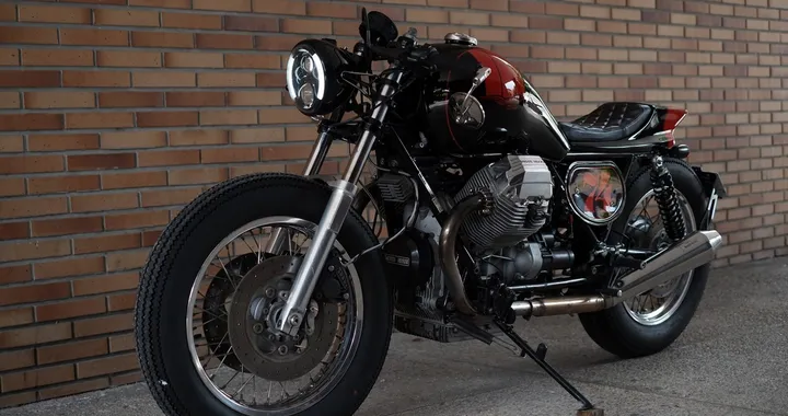 Moto Guzzi California 1100 "Vitality” by Unik Motorcycles