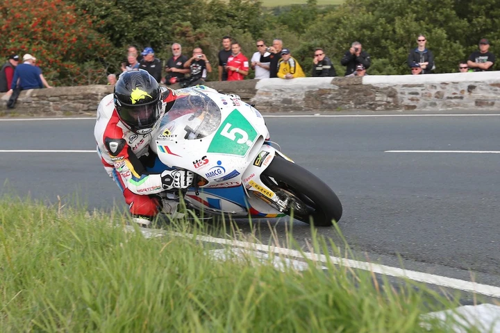 Bruce Anstey guiderà una Honda RS 250 all'Ulster GP