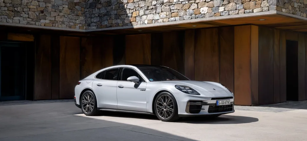 Porsche Panamera: le nuove versioni Turbo S E-Hybrid e GTS per performance straordinarie