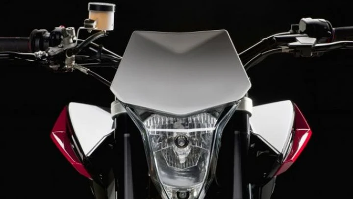Husqvarna Nuda 900R: nuovi dettagli tecnici ed estetici