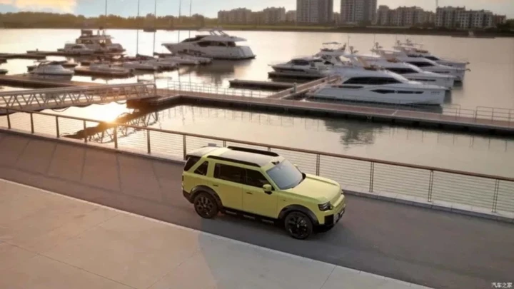Freelander 8, il SUV britannico rinasce in Cina: 221 km in elettrico e tecnologia Huawei